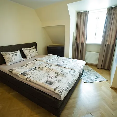 Oldhouse Rataskaevu * טאלין